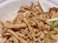 -吕氏疙瘩汤·海鲜新鲁菜(凯德mall新都心店)