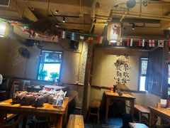 -泥糊破店小酒馆·团建聚餐(南京西路店)