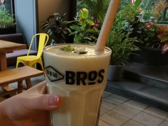 -Moka Bros 摩卡站(嘉华店)