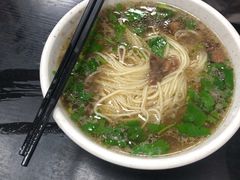 牛肉拉面-郑家包子牛肉拉面(尚勤路店)