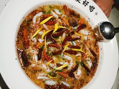 -江渔儿酸菜鱼(奥园广场金发购物中心店)