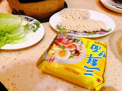 -芳村榕树头叹佬鸡煲(体育西店)