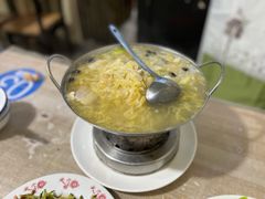 锅仔酸菜白肉-鑫来子菜馆