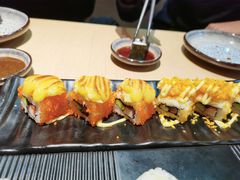 -万岁料理回转寿司(华贸店)