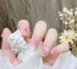 -兔猫ToMoreNails美甲美睫