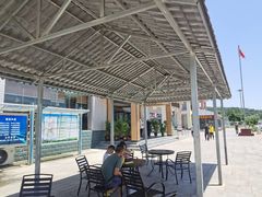 -彬州服务区-停车场