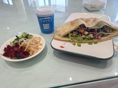 -老六饭店(翠通路店)