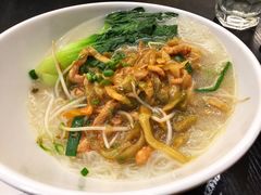 榨菜肉絲湯米粉-兰芳园丝袜奶茶(凯茵新城店)