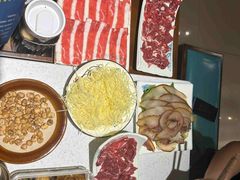 -贵府酸汤牛肉火锅·贵州老字号(飞山街店)