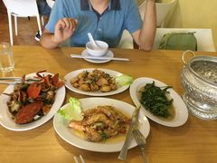 -ZF Seafood Restaurant 卓峰海鲜餐