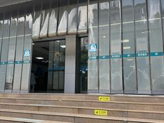 -上海和平眼科医院