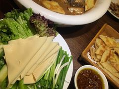 -黑土印象菜馆(三元桥店)