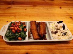 -伊润牛拉(国民街店)