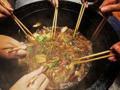-营信刘罗锅铁锅炖(建华店)
