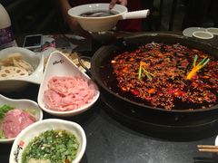 -纸盐河码头火锅(十八梯店)