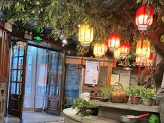 -万里闯关东铁锅炖菜馆(高新旗舰店)