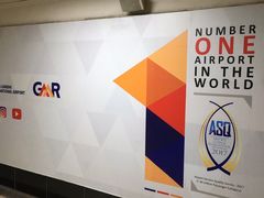 -英迪拉·甘地国际机场