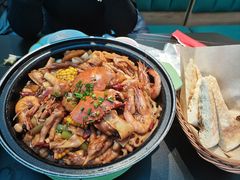 -多嘴超级肉蟹煲(中街恒隆故宫店)
