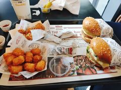 -The Habit Burger Grill 哈比特汉堡(世博店)