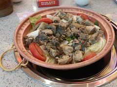 -阿婆情腊排骨火锅(金虹路店)