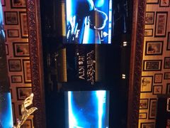 -温莎KTV(珠江路店)