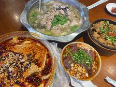 -谢老五跷脚牛肉·非遗传承店