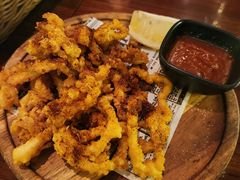 炸鱿鱼条Calamari-Hooley's活利仕西餐厅(珠江新城店)