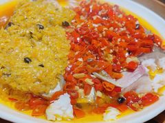 剁椒鱼头-盈田盈粥庄(博山东路店)