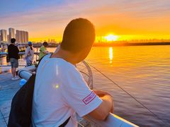 -东港音乐喷泉广场