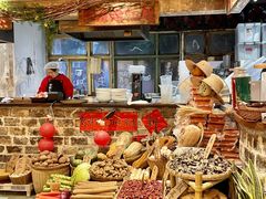 -周小明火锅(黑金冠社区店)