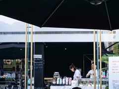 -UNI UNI(环亚凯瑟琳店)