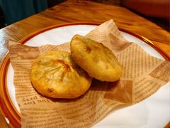 -头上红煨盐鸡乡村食府