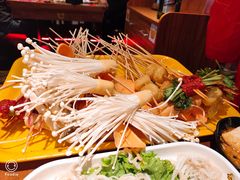 -牛小嫩串串火锅(老国贸总店)