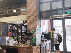 -第三空间·趣味桌游·轰趴.室内CS.剧本杀(大武汉1911店)