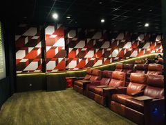 -英皇UA电影城(瑞虹天地月亮湾)