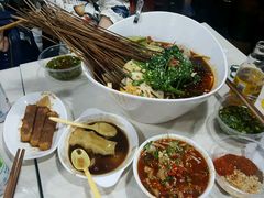 -蜀串香牛杂火锅串串