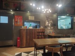 大堂-棒约翰比萨·意面(张江长泰店)