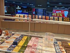 -好利来(上海长宁龙之梦店)