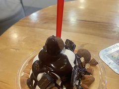 巧克力脏脏碗-DQ·蛋糕·冰淇淋(新佳丽店)