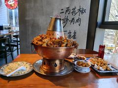 -炉小二铜锅牛蛙•川湘菜(三里屯店)