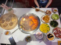 -卤校长重庆火锅(国兴店)