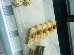 -黑草莓(重庆路店)