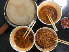 -薛记襄阳香辣牛肉面(平安路店)