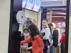 -覃肥叔桂林米粉(粮道街店)