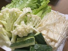 -小鳌陪你小排档·四季小龙虾·田鸡·宵夜(中央第五街店)