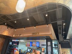 -达美乐比萨(红山店)