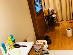 -全季酒店(重庆李子坝牛角沱地铁站店)
