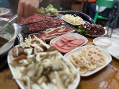 -刘少华贵州小黄牛·鲜牛肉火锅(总店)