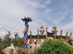 -七彩云南欢乐世界