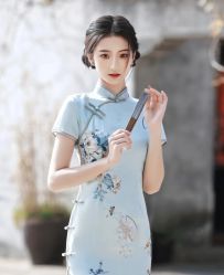 -租旗袍租礼服馆